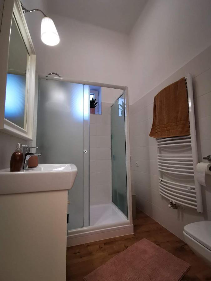 Gold 2 Apartman Sopron Luaran gambar